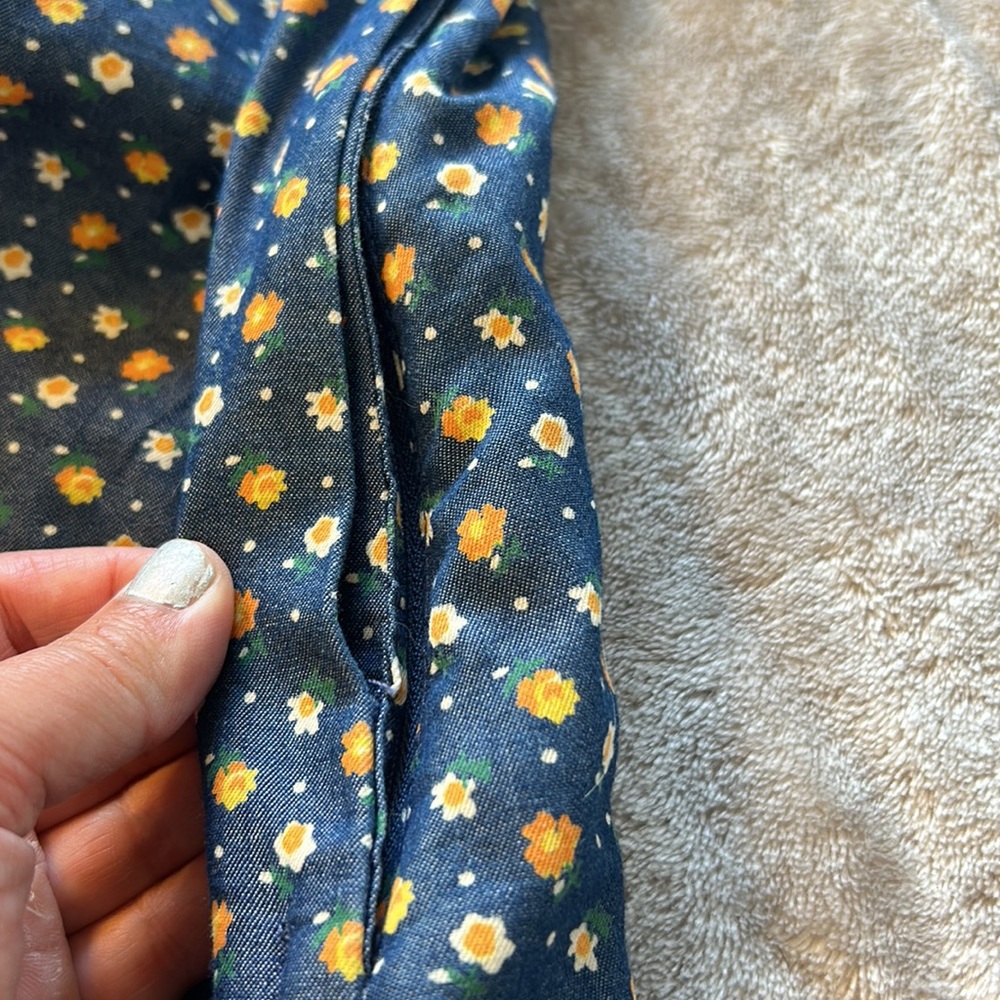 ModCloth daisy shift dress - Picture 4 of 6